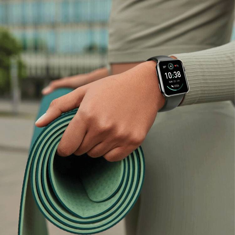 Green Lion Active Pro Smart Watch in UAE Silicone Strap Included Black GNATPROSWBK
