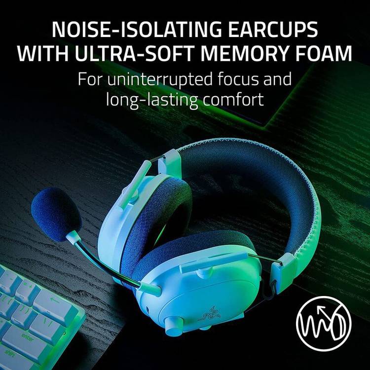 Razer BlackShark V2 Pro Gaming Headphones with Detachable Mic, Razer Hyperspeed Wireless, Advanced Passive Noise Isolation, 70 Hours Battery Life - White