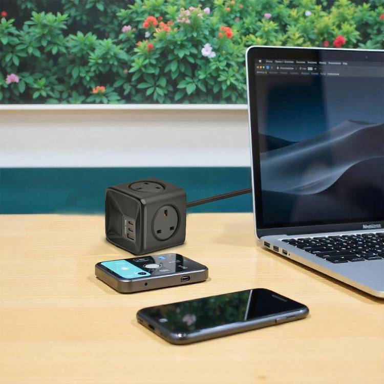 Green Lion 7-in-1 Compact PPS Power Socket with 30W Power Delivery, 1.5m Cable Length, 4 UK Plug Sockets, Universal Compatibility, Flame Retardant PC Material - Black